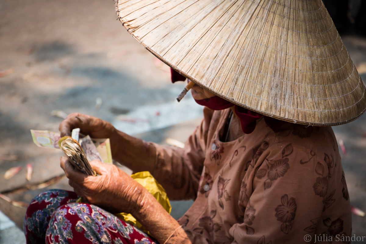 Vendor on the Hoi An market