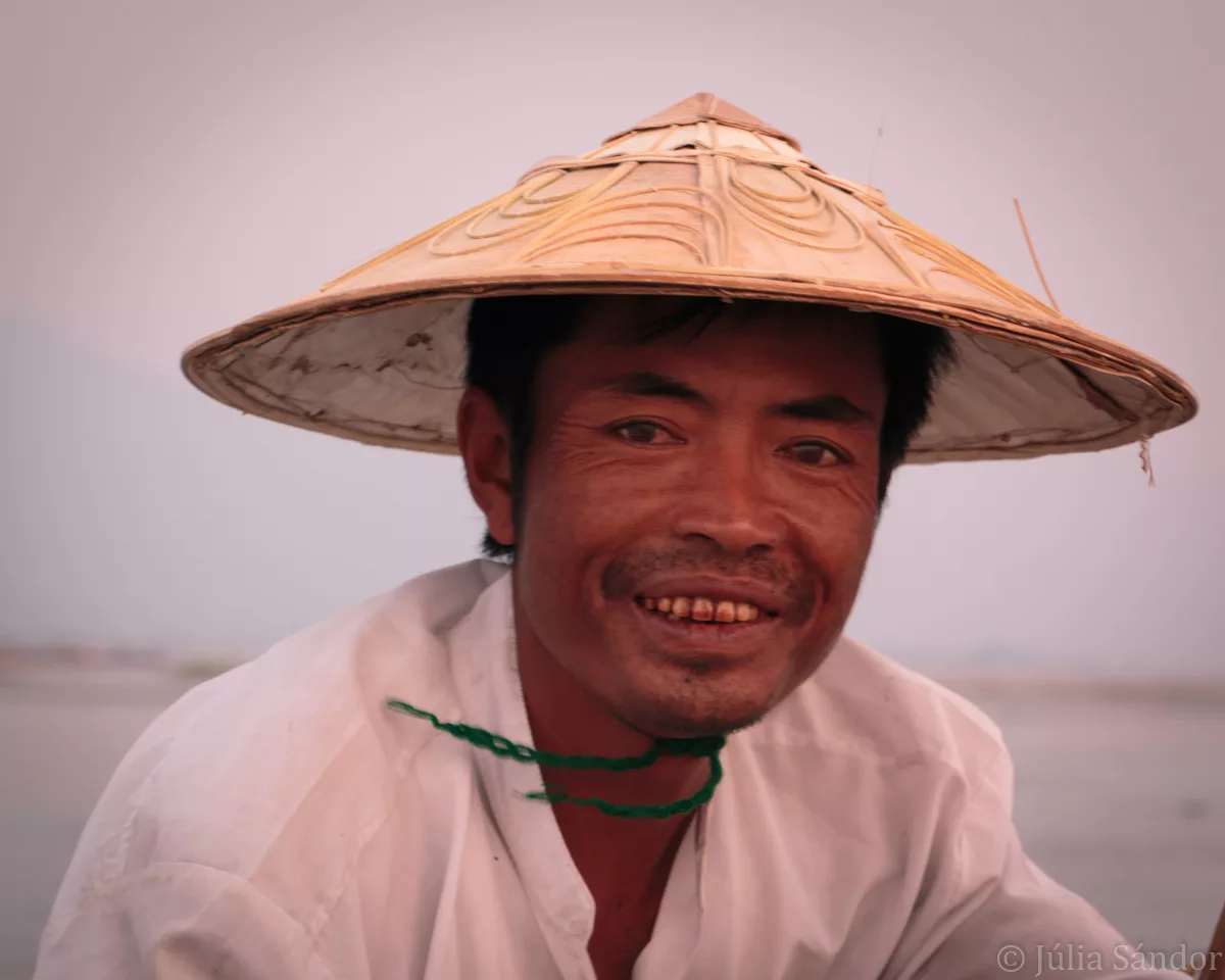 burmese-man-myanmar-faces-of-Asia-juliasanphotography Faces of Asia: burmese man smiling