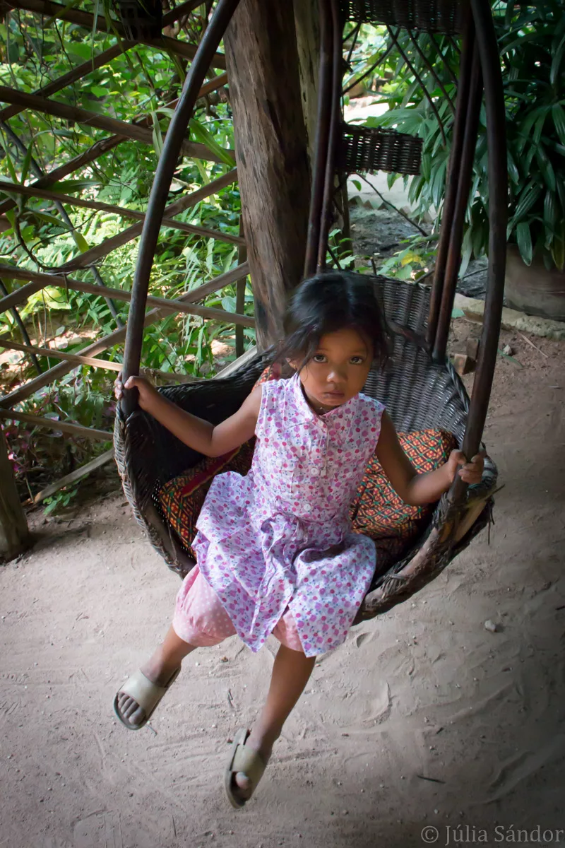cambodian-girl-cambodia-faces-of-Asia-juliasanphotography Faces of Asia: Cambodian girl